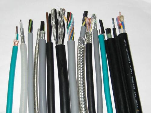 抗拉中柔性电缆