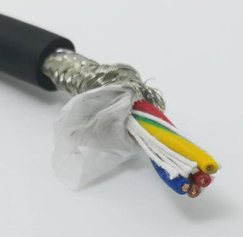 高柔耐低温拖链电缆