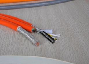 安徽高耐油柔性拖链电缆